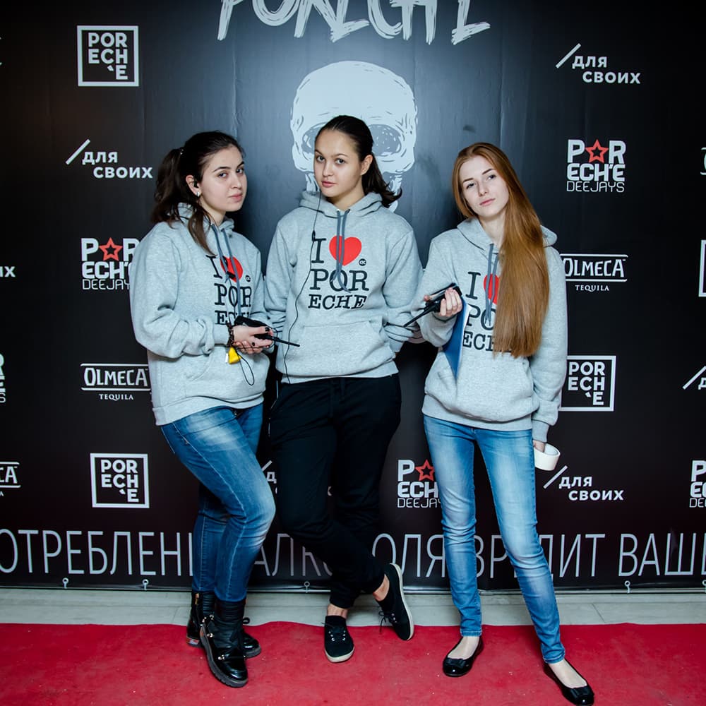 печать на одежде для главного студенческого выезда Москвы на 1000 человек